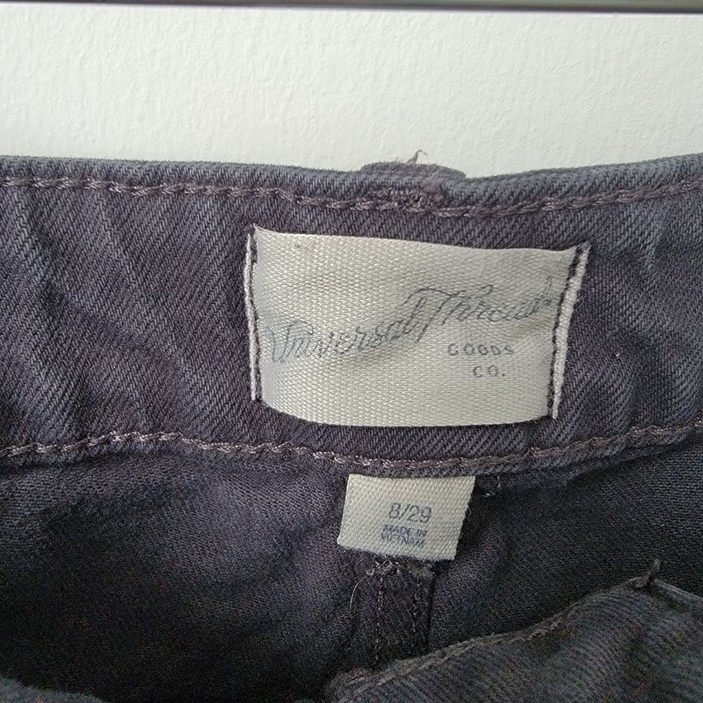 Universal THREAD Womens Shorts Size 8 Vintage Midi Dark Wash - Picture 6 of 12
